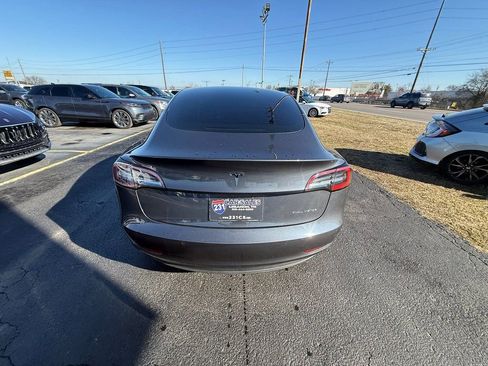 Used 2022 Tesla Model 3 Long Range image 4