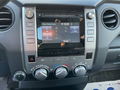 Used 2014 Toyota Tundra SR AWD/4WD image 32