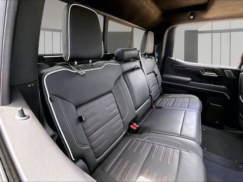 Used 2024 GMC Sierra 1500 AT4X AWD/4WD image 29