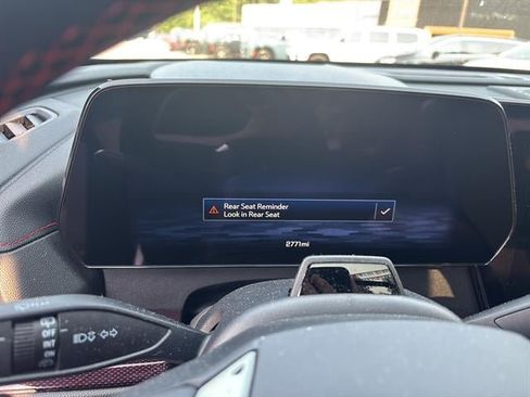 Used 2026 Chevrolet Traverse RS AWD/4WD image 18