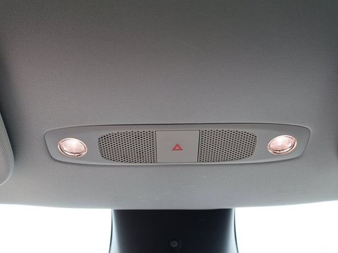 Used 2023 Tesla Model Y Standard Range image 37