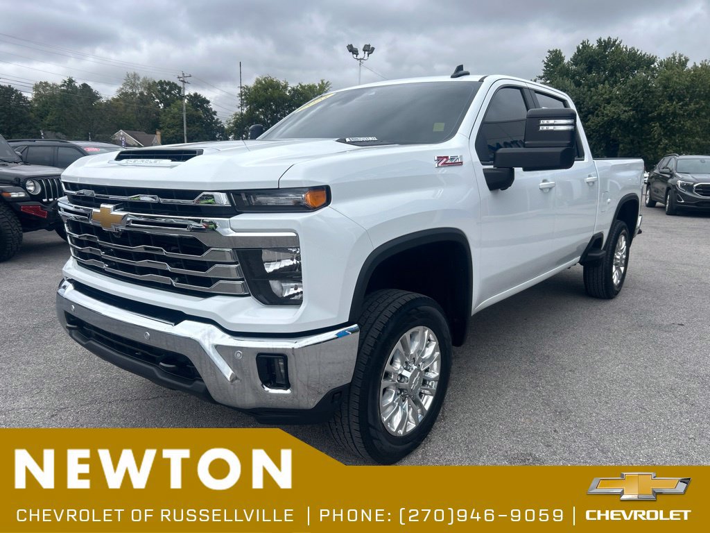 Used 2025 Chevrolet Silverado 2500 LT w/ All Star Edition AWD/4WD image 3