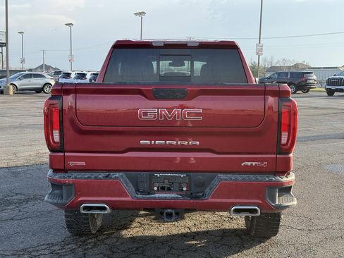 Used 2024 GMC Sierra 1500 AT4 w/ AT4 Preferred Package image 4
