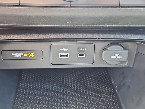 Used 2025 Honda CR-V EX image 17