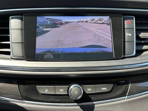 Used 2021 Buick Enclave Essence w/ LPO, Cargo Package FWD image 31