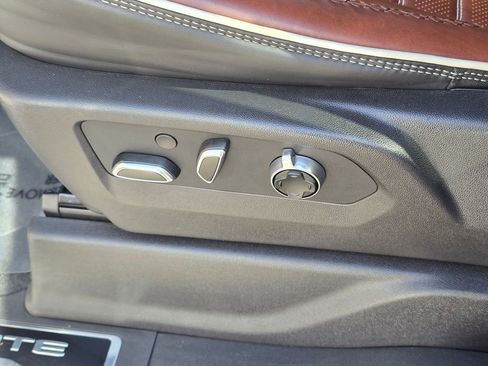 Used 2024 GMC Sierra 3500 Denali Ultimate image 63