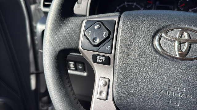 Used 2022 Toyota 4Runner SR5 RWD image 20