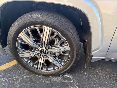 Used 2023 Toyota Sequoia Capstone AWD/4WD image 2