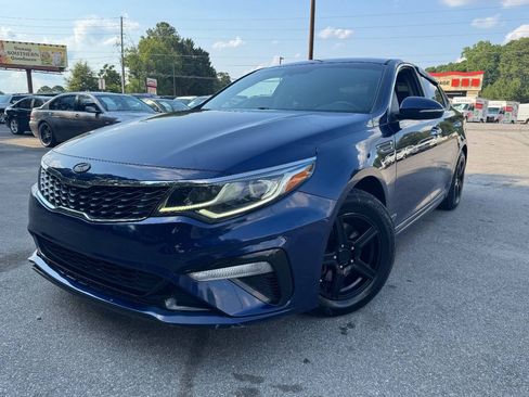 Used 2019 Kia Optima LX FWD image 1