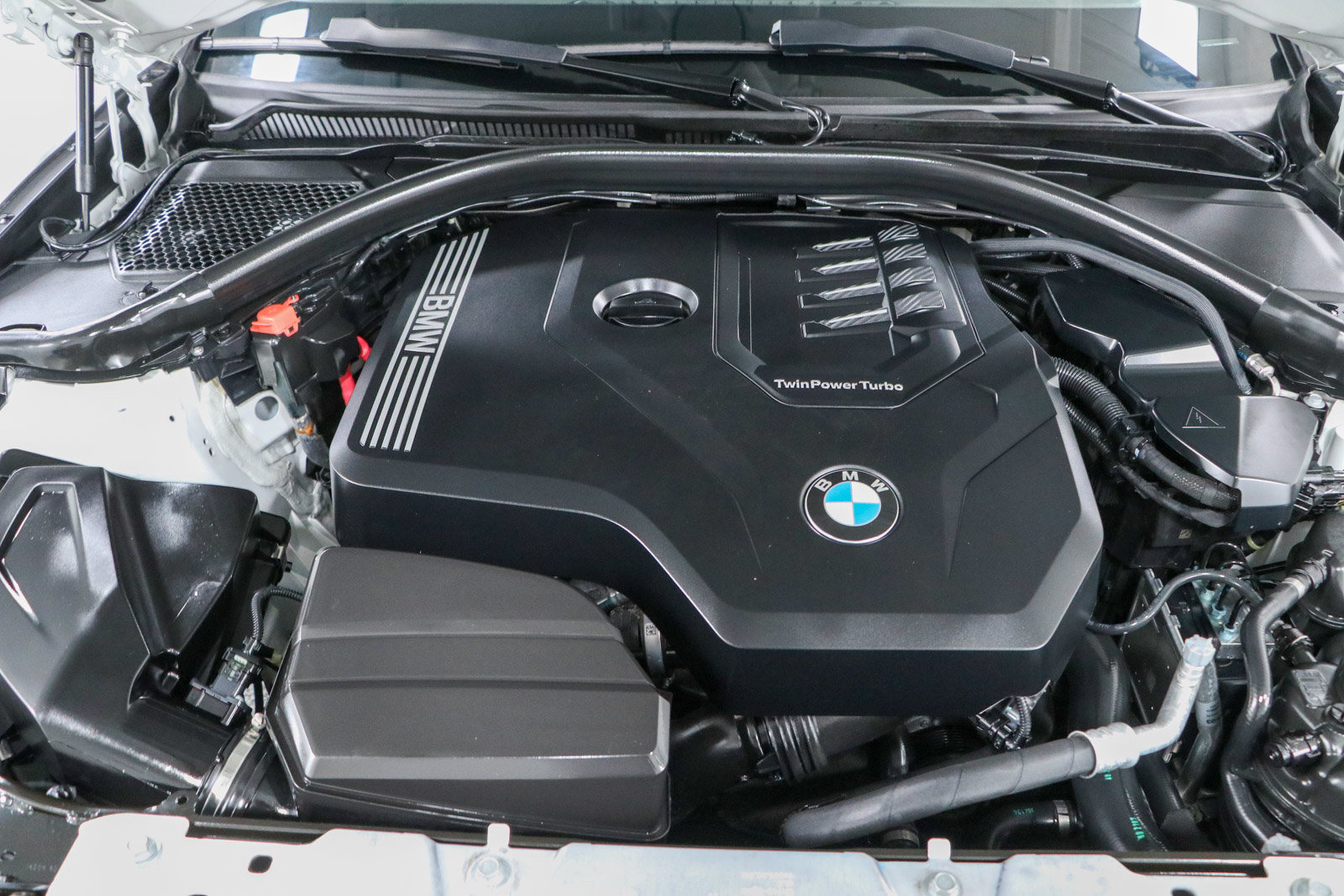 Used 2022 BMW 330i Sedan w/ Convenience Package RWD image 29