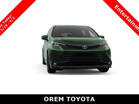 New 2026 Toyota Sienna XLE Woodland Edition image 16