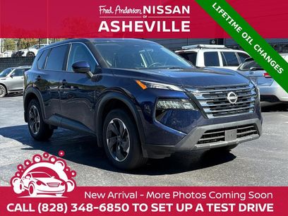 Used 2025 Nissan Rogue SV