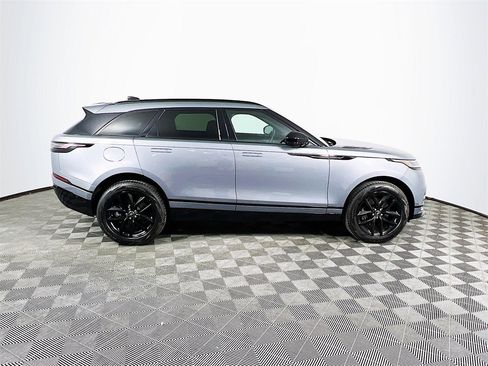 Used 2025 Land Rover Range Rover Velar Dynamic SE image 4