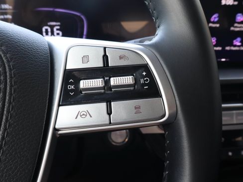 Used 2025 Kia Telluride S FWD image 30
