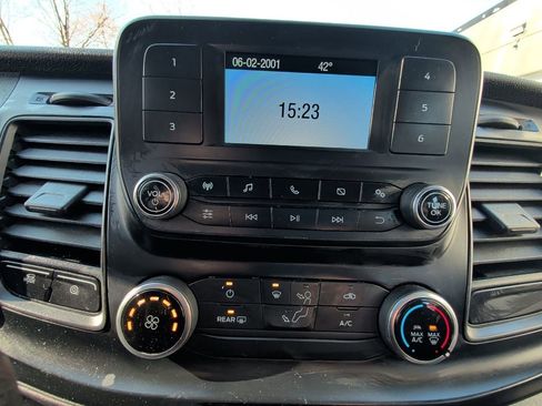 Used 2024 Ford Transit 250 Low Roof AWD w/ Exterior Upgrade Package image 19