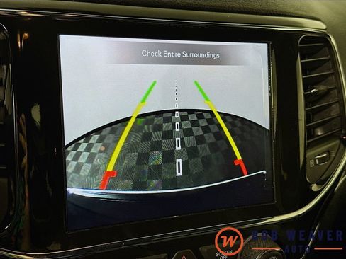 Used 2022 Jeep Grand Cherokee Limited image 14