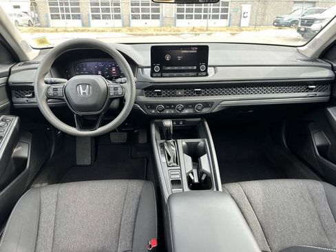 Certified 2023 Honda Accord EX image 10