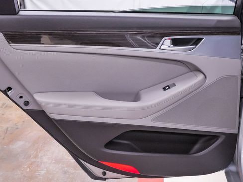 Used 2019 Genesis G80 3.8 image 31