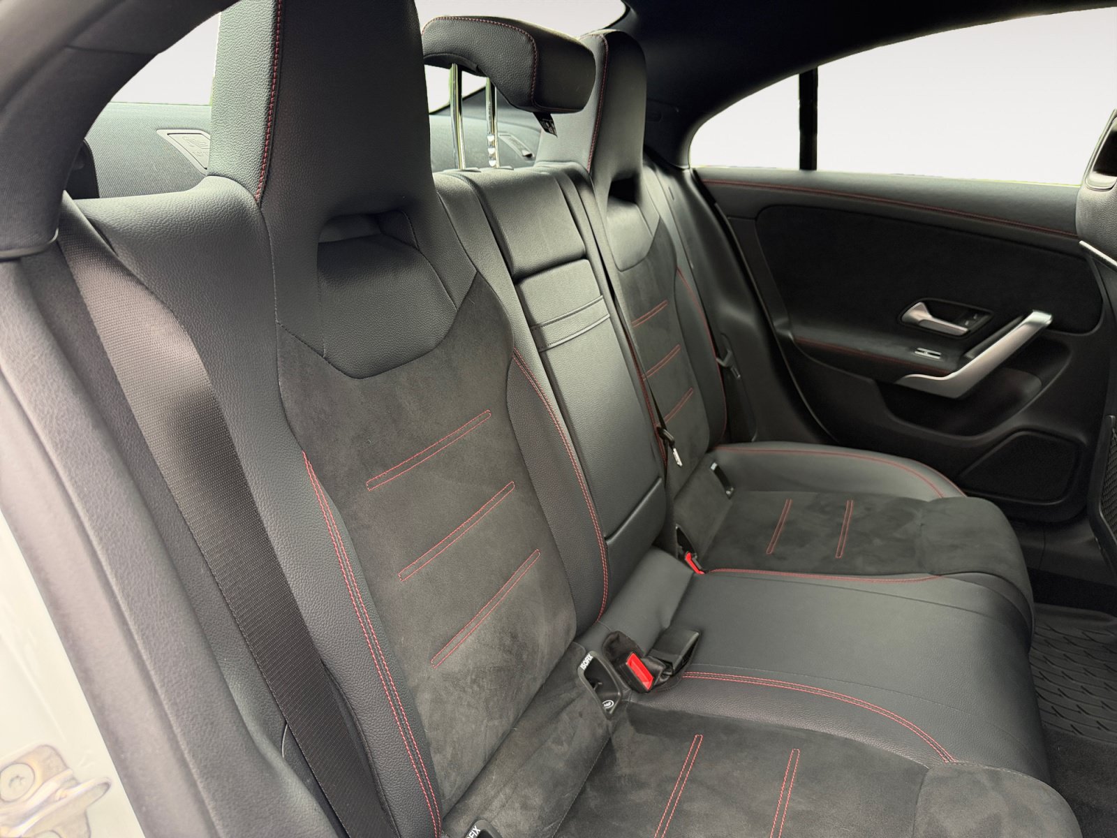 Used 2023 Mercedes-Benz CLA 250 4MATIC image 17