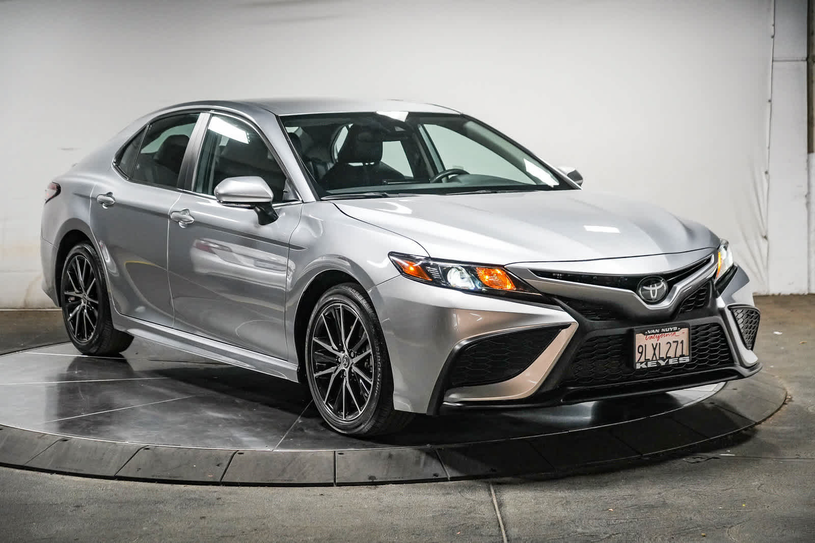Certified 2024 Toyota Camry SE FWD image 7