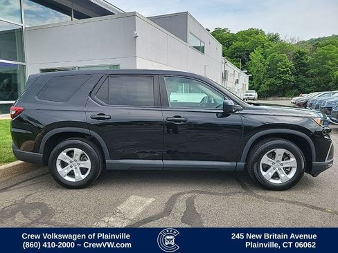 Used 2023 Honda Pilot LX image 33