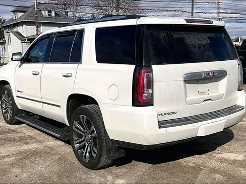 Used 2019 GMC Yukon Denali w/ Denali Ultimate Package image 3