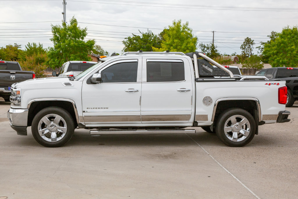 Used 2017 Chevrolet Silverado 1500 LTZ w/ Sport Package AWD/4WD image 8