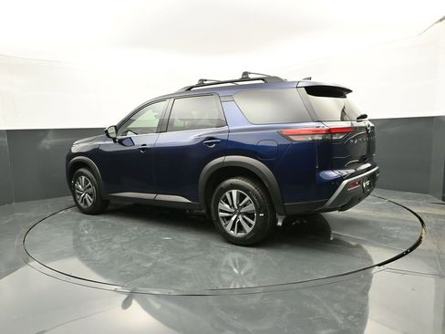 New 2026 Nissan Pathfinder SL AWD/4WD image 7