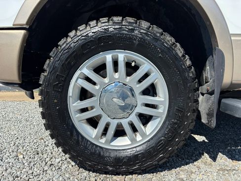 Used 2012 Ford F150 Lariat image 11