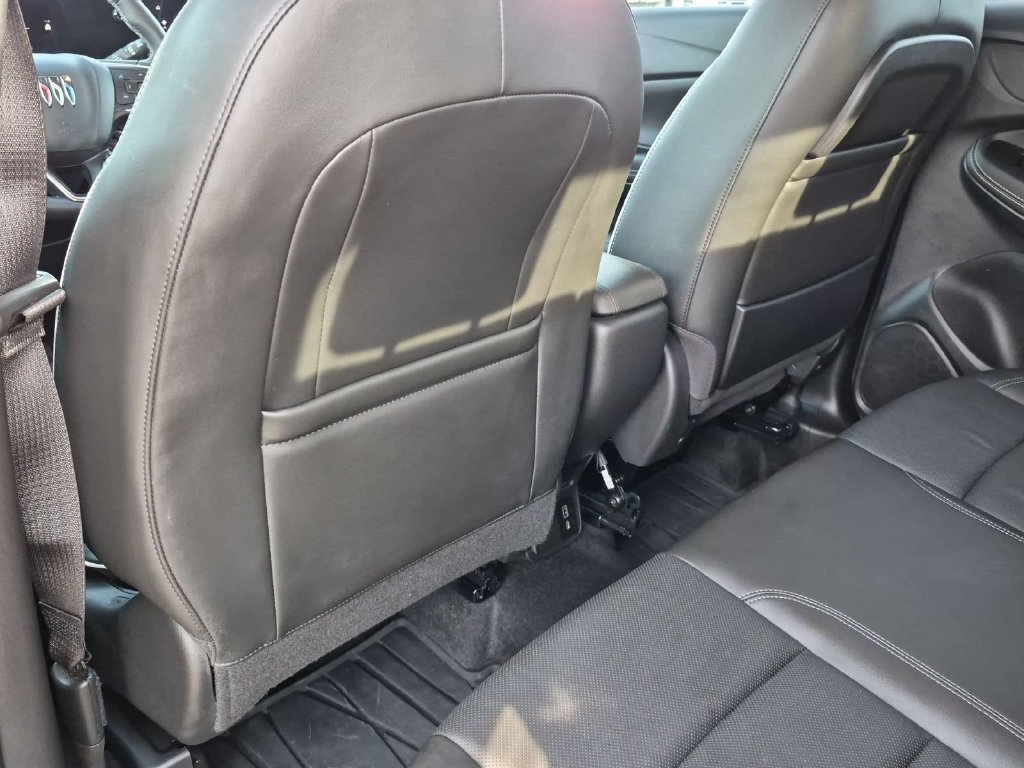 Used 2024 Buick Encore GX Avenir w/ Avenir Convenience Package AWD/4WD image 26