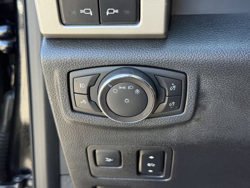 Used 2019 Ford F450 Lariat w/ Lariat Ultimate Package image 25