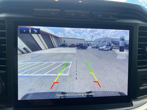 Used 2022 Ford F150 Lariat w/ Equipment Group 502A High image 24