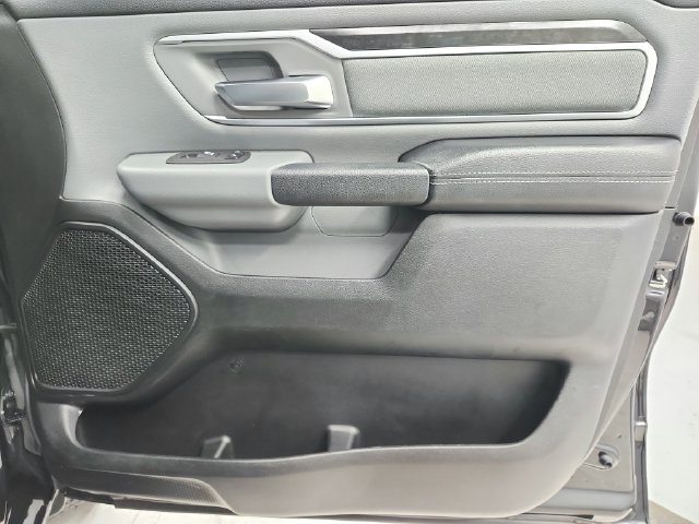 Used 2020 RAM 1500 Big Horn AWD/4WD image 38