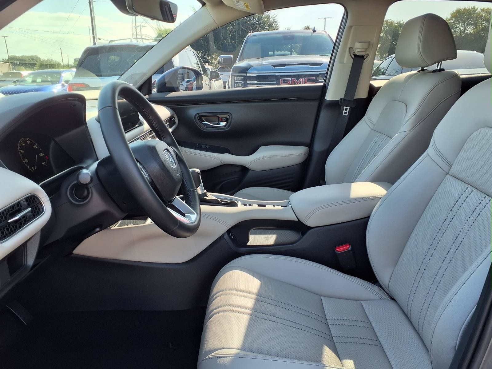 Certified 2027 Honda HR-V EX-L image 19