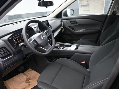 New 2026 Nissan Rogue S image 30