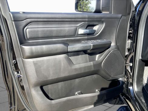 New 2026 RAM 1500 Express AWD/4WD image 10