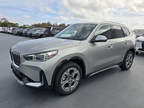 New 2026 BMW X1 xDrive28i w/ Convenience Package image 7