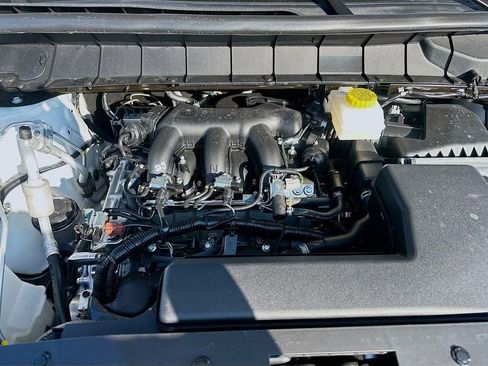 New 2025 Nissan Pathfinder SV w/ Cargo Package image 30