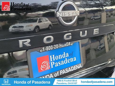 Used 2024 Nissan Rogue S FWD image 28