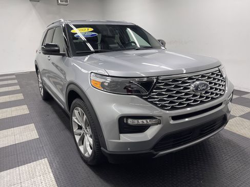 Used 2021 Ford Explorer Platinum w/ Equipment Group 601A image 6