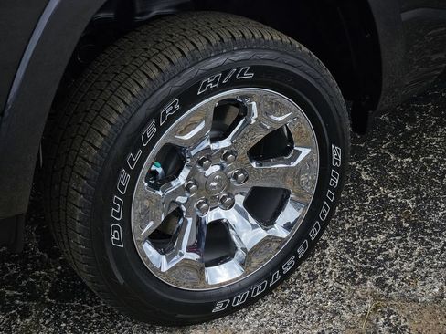 Used 2026 RAM 1500 Lone Star AWD/4WD image 43