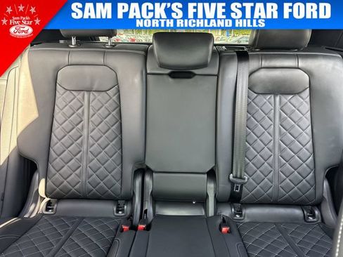 Used 2026 Audi SQ8 Premium Plus AWD/4WD image 15