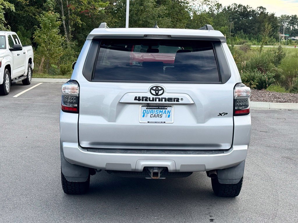 Used 2019 Toyota 4Runner SR5 RWD image 5