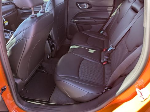New 2026 Jeep Compass Latitude AWD/4WD image 22
