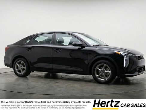 Used 2025 Kia K4 FWD image 1