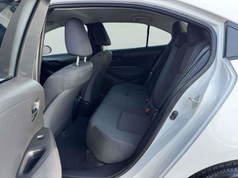 Used 2024 Toyota Corolla LE FWD image 33