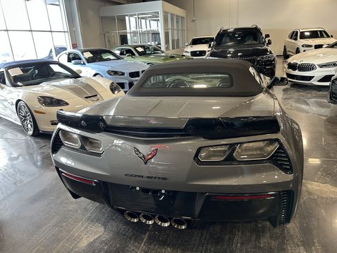 Used 2016 Chevrolet Corvette Z06 w/ 3LZ Preferred Equipment Group image 3