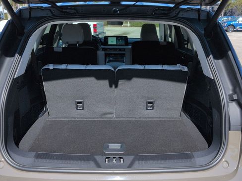 Used 2026 Lincoln Aviator 2WD image 14