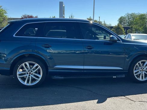 Used 2018 Audi Q7 3.0T Prestige AWD/4WD image 4