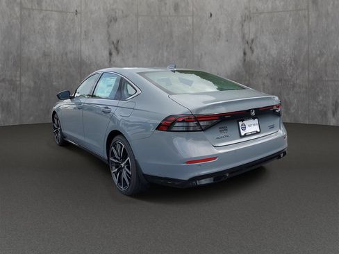 New 2026 Honda Accord Touring image 4